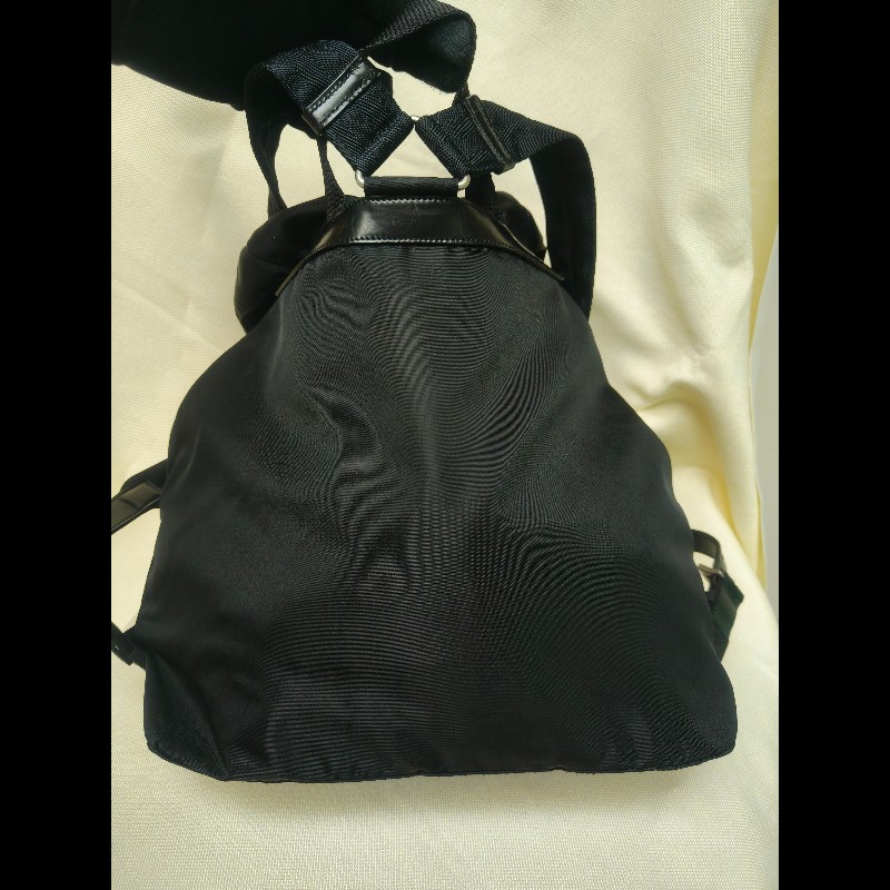 🔥年終狂降🔥【限時降價只到12/31】【8成新】㊣✨PRADA✨普拉達 黑色 帆布 皮革 口袋 中型 後背包 /二手包/二手精品🌳二手樹屋🌳-3