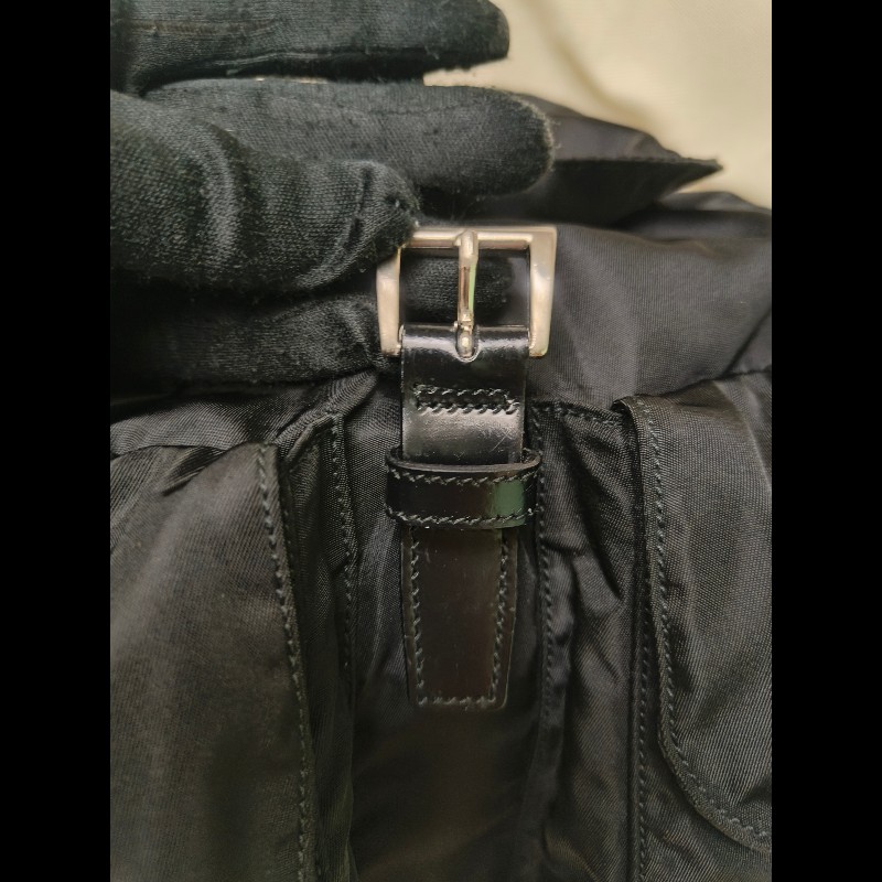 🔥年終狂降🔥【限時降價只到12/31】【8成新】㊣✨PRADA✨普拉達 黑色 帆布 皮革 口袋 中型 後背包 /二手包/二手精品🌳二手樹屋🌳-25