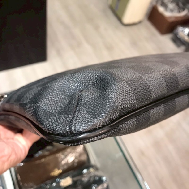 LV 斜背包/側背包 N58028 8成新-7