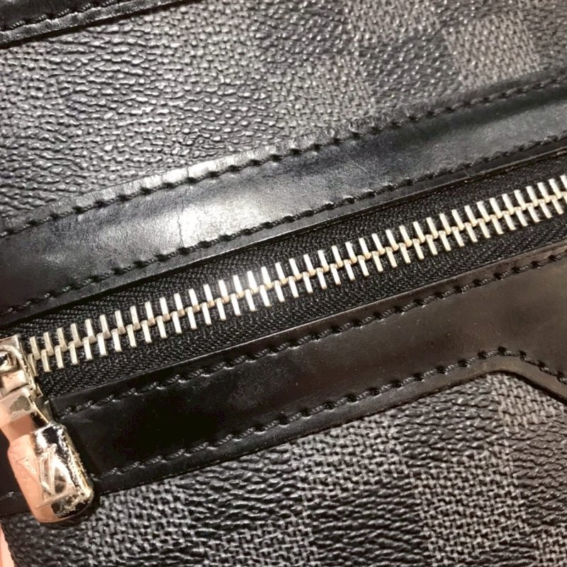 LV 斜背包/側背包 N58028 8成新-15