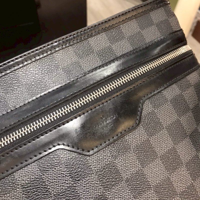 LV 斜背包/側背包 N58028 8成新-16