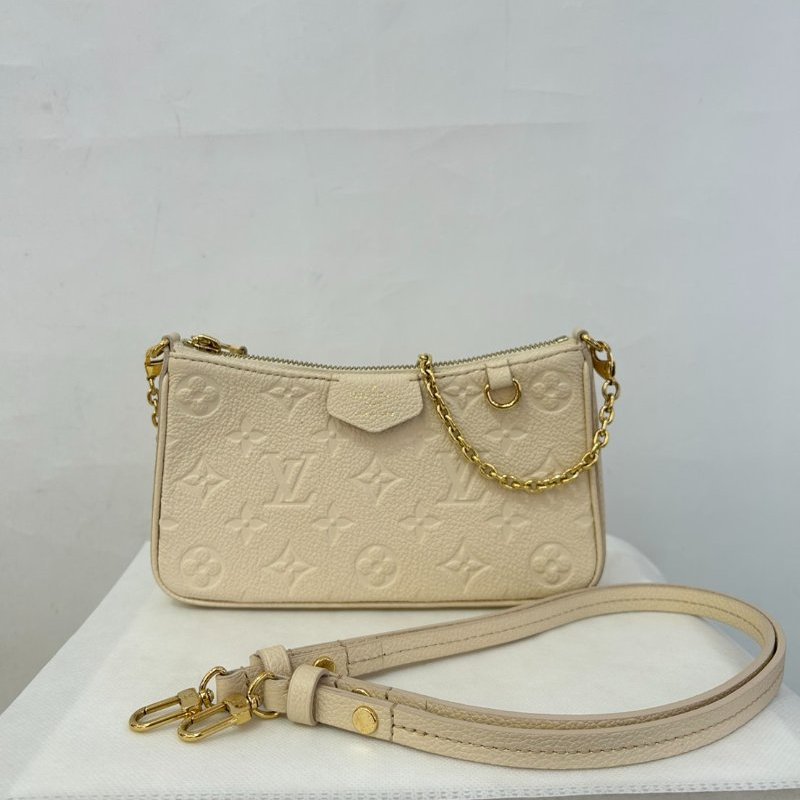 LV米白壓紋腋下包-0