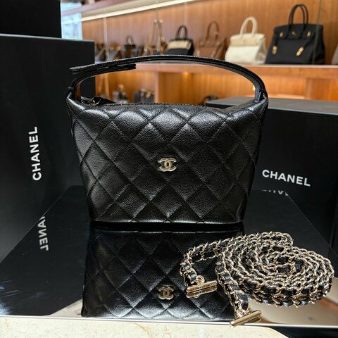 【現貨｜快速出貨】Chanel Mini Hobo Bag 25｜黑色 銀釦 小牛皮金鍊｜晶片款 2025年新款