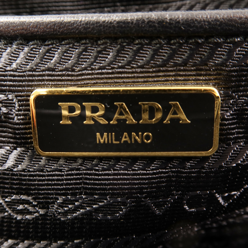 PRADA 尼龍Shoulder Bag金扣肩背袋-5