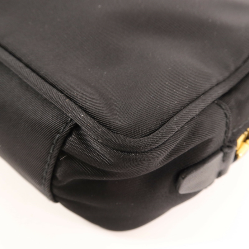 PRADA 尼龍Shoulder Bag金扣肩背袋-10