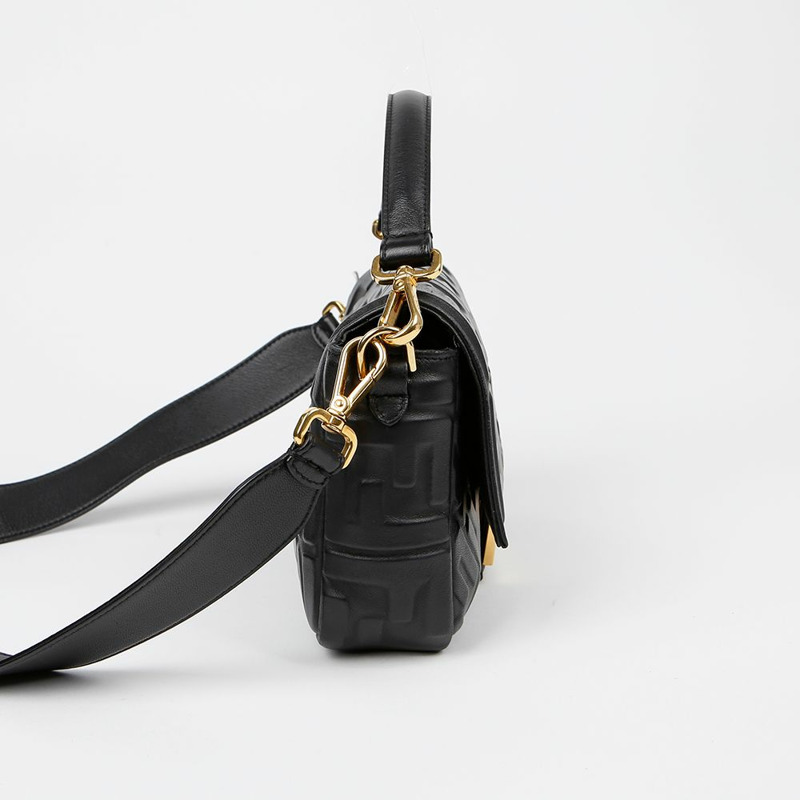 FENDI 8BR600 法國棍中單肩斜背包-6