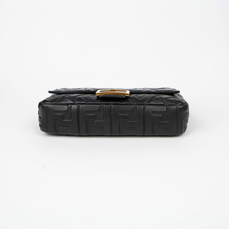 FENDI 8BR600 法國棍中單肩斜背包-9