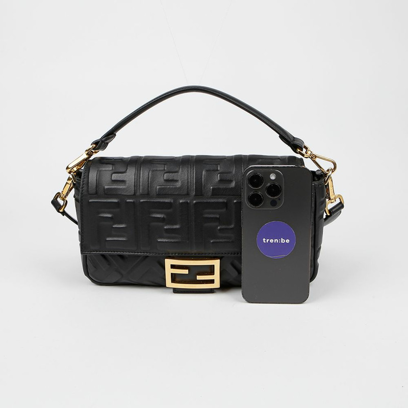 FENDI 8BR600 法國棍中單肩斜背包-12