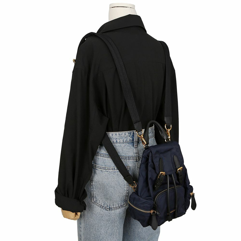 BURBERRY 豪華小背包 4075973-9