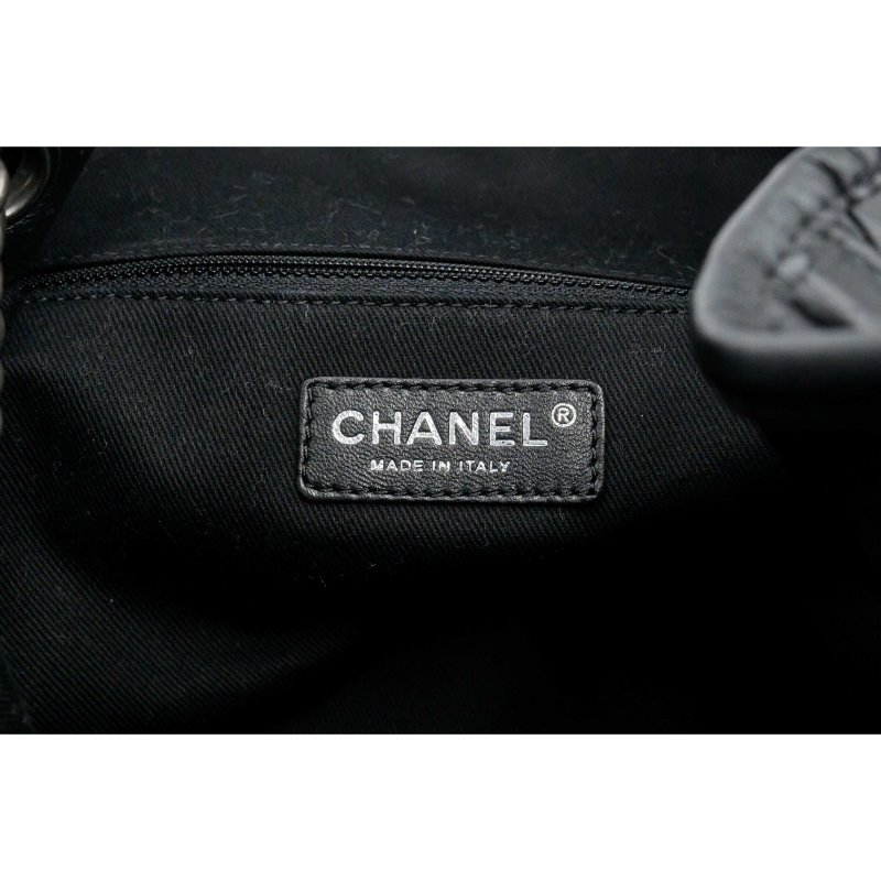 CHANEL香奈兒鏤空皮革鏈條托特包-3