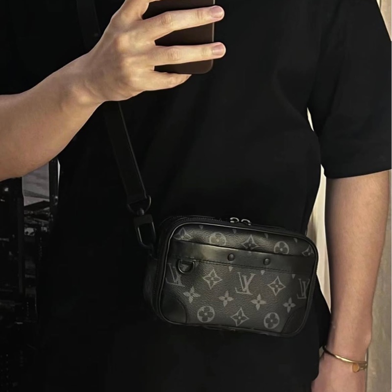 LV 斜背包/側背包/相機包/迷你記者包 M82542 9成新-0