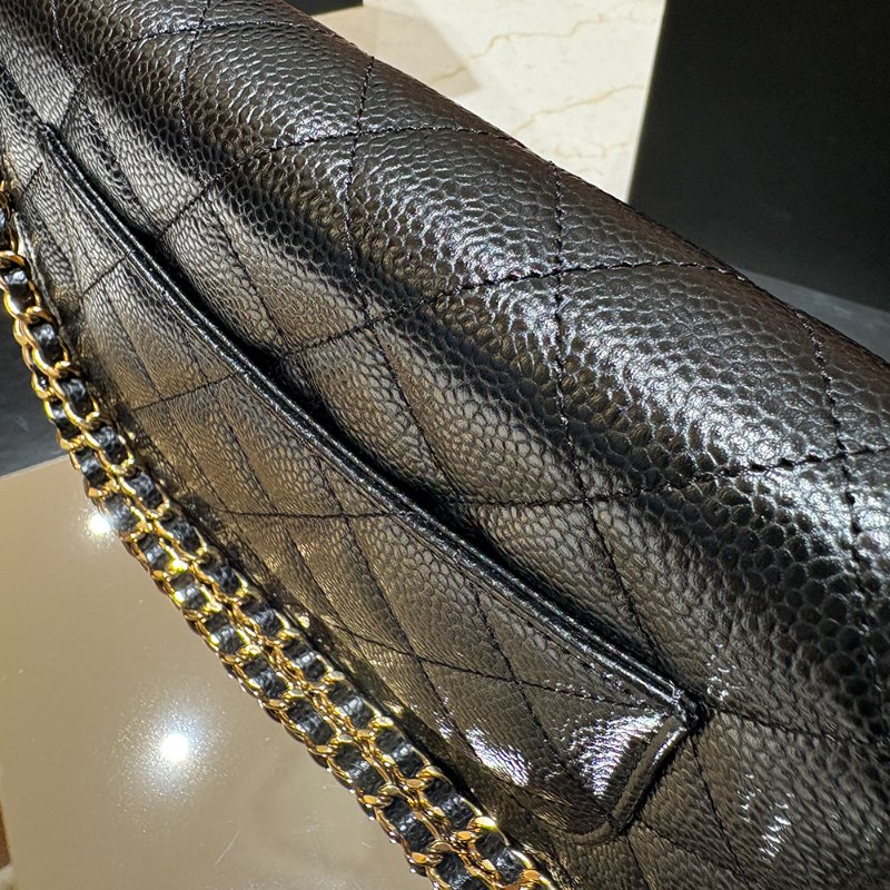 【現貨｜快速出貨】Chanel WOC 黑金 魚子醬皮革｜經典菱格鏈帶斜背包｜小香鏈條錢包｜2024年極新-7