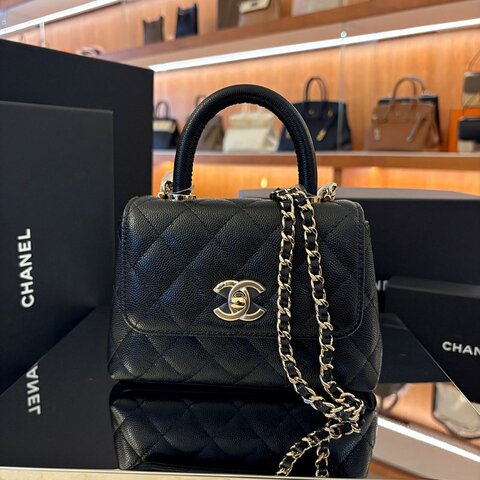 【現貨｜經典必收】Chanel Coco Mini Handle 黑色魚子醬皮革｜經典CC Logo｜黑金 小香迷你手提斜背包