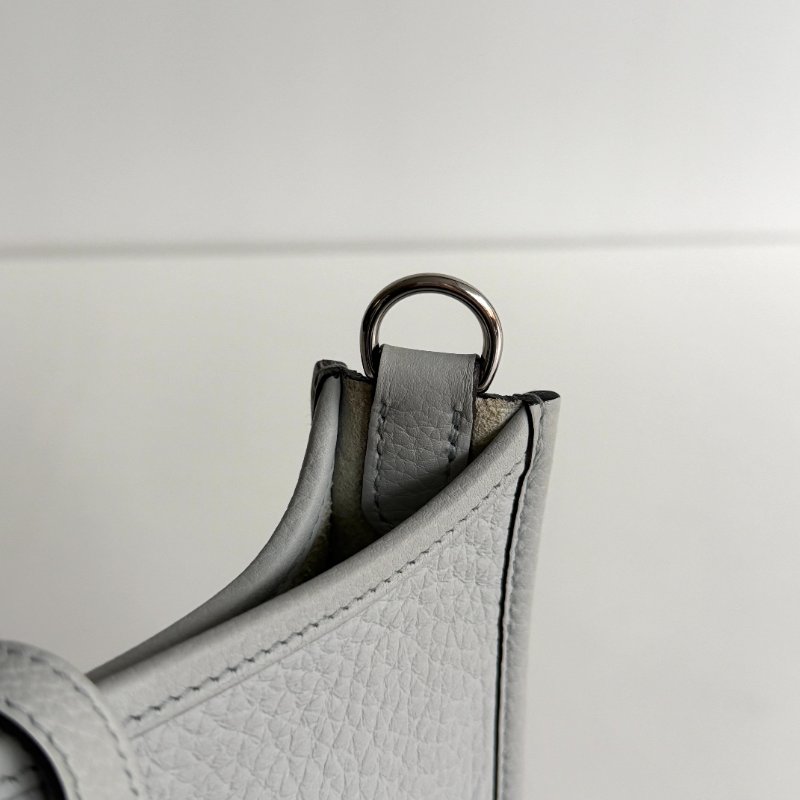 99新🆕 Hermès 愛馬仕 Evelyne Mini 聖杯藍銀釦 二代-7