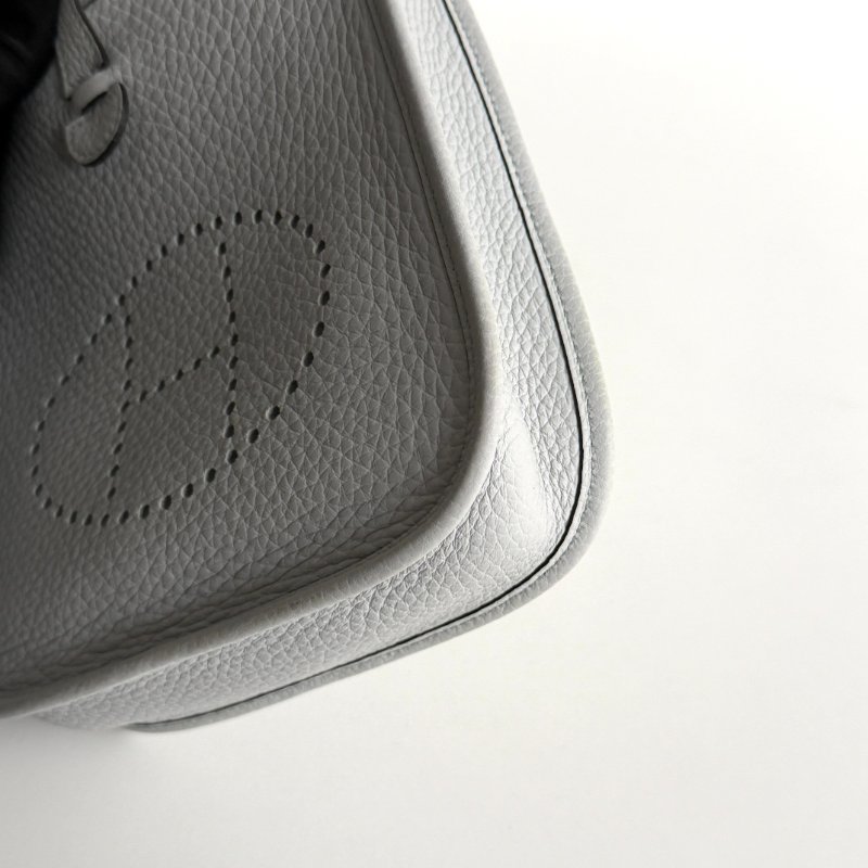 99新🆕 Hermès 愛馬仕 Evelyne Mini 聖杯藍銀釦 二代-12