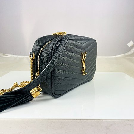 ＊奢華大道國際精品＊【Y098】YSL 黑色魚子醬牛皮 金色LOGO 拉鍊流蘇鍊帶相機包-1