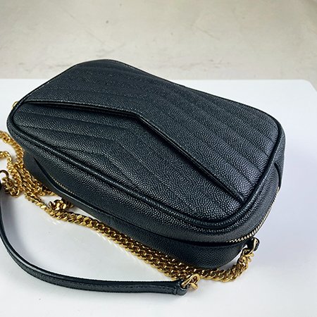 ＊奢華大道國際精品＊【Y098】YSL 黑色魚子醬牛皮 金色LOGO 拉鍊流蘇鍊帶相機包-3