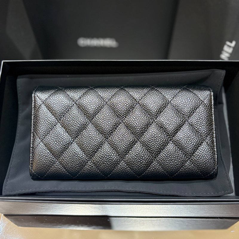 【現貨｜經典百搭】Chanel CF 魚子醬牛皮長夾｜黑色 × 銀釦｜22卡位大容量設計｜2016年｜香奈兒經典CC Logo長夾-3