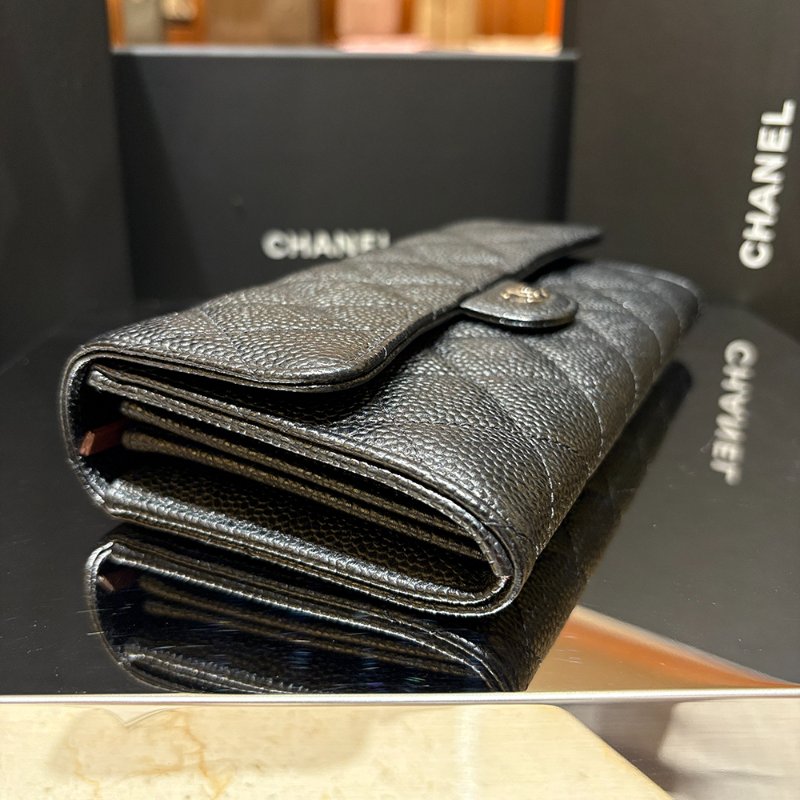 【現貨｜經典百搭】Chanel CF 魚子醬牛皮長夾｜黑色 × 銀釦｜22卡位大容量設計｜2016年｜香奈兒經典CC Logo長夾-7