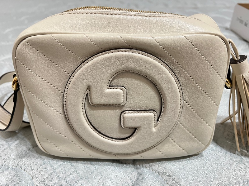 gucci白色皮革雙g相機包 全新（附防塵袋）742360 白色-0