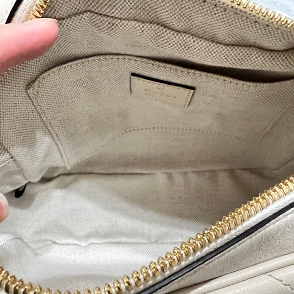 gucci白色皮革雙g相機包 全新（附防塵袋）742360 白色-8
