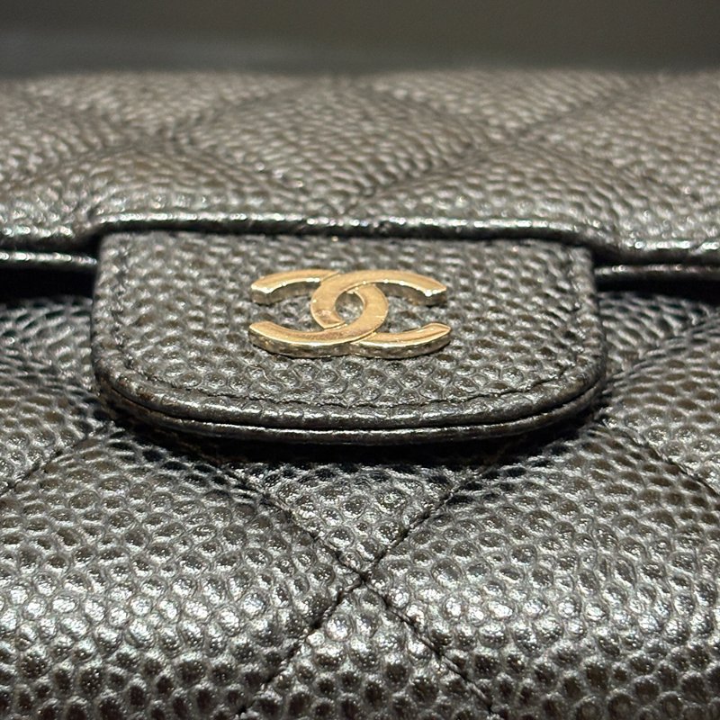 【現貨｜實用經典】Chanel CF 三折長夾｜魚子醬牛皮 × 銀釦｜19開｜香奈兒經典黑色皮夾｜百搭三折設計｜保卡盒裝完整-13