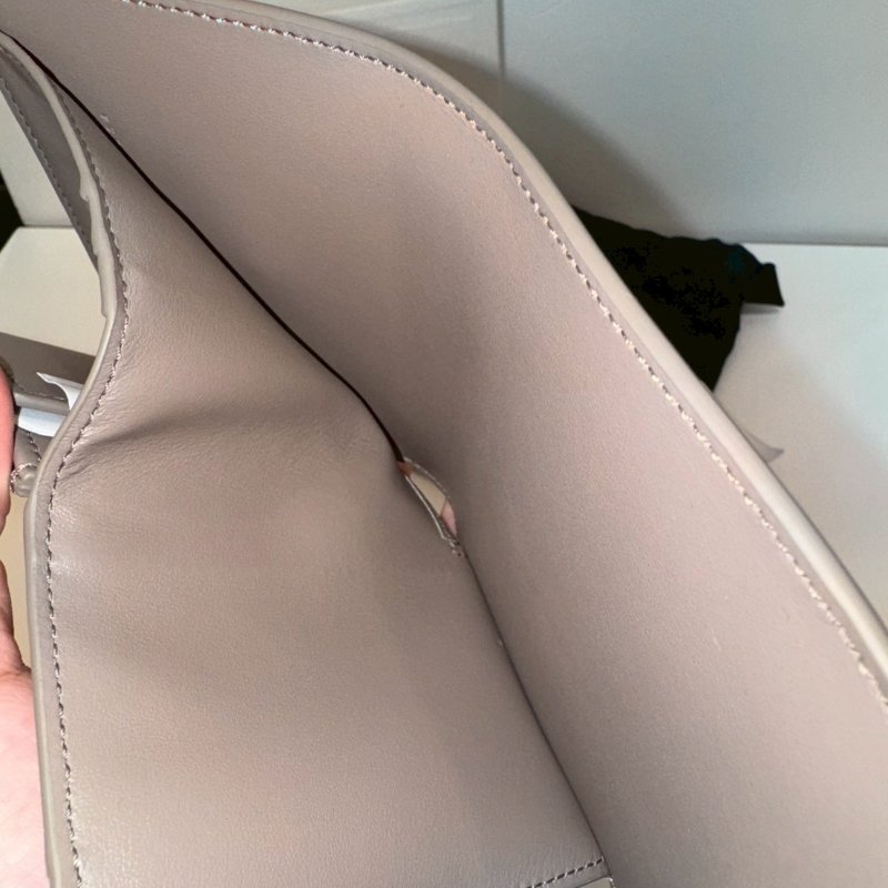 CELINE 凱旋門 三折短夾/皮夾 全新-8