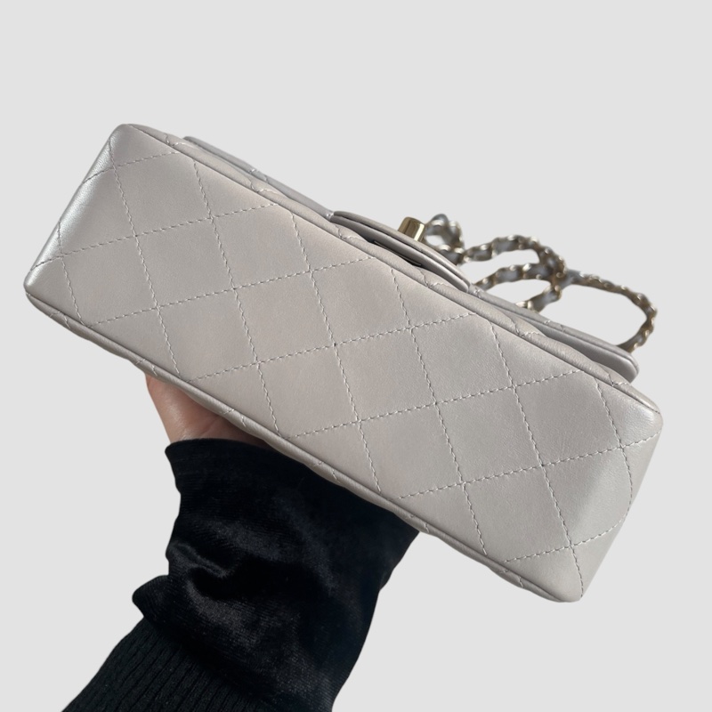 Chanel Lambskin 20cm 羊皮大mini灰色鍵扣-9