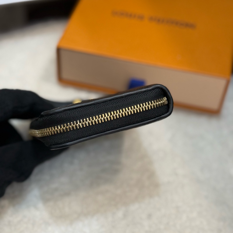 （2024購證全配）Lv黑壓紋拉鍊零錢包✨最新晶片款-2