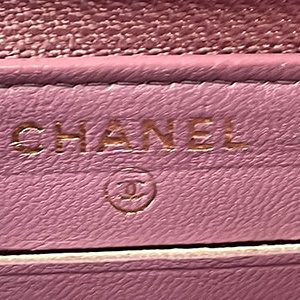 ＊奢華大道國際精品＊【CH0709】CHANEL藕粉色小羊皮 BOY米金釦ㄇ字拉鍊中夾 A80566-7