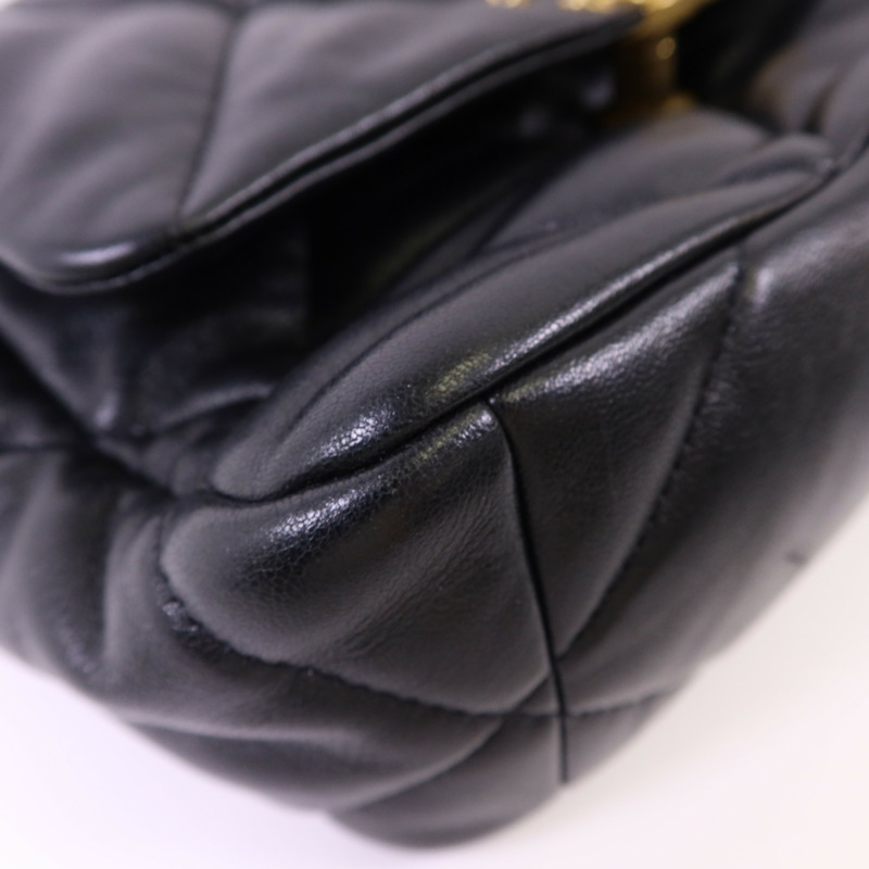 CHANEL 羊皮皮革Chanel 19金扣手挽肩背兩用袋-12