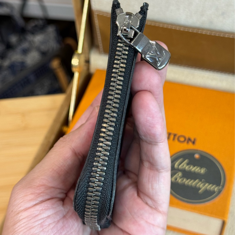 上架中🔑Louis Vuitton 黑色原花拉鍊零錢包-4