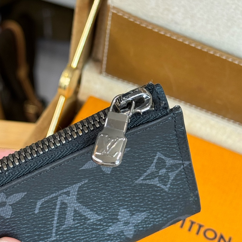上架中🔑Louis Vuitton 黑色原花拉鍊零錢包-8