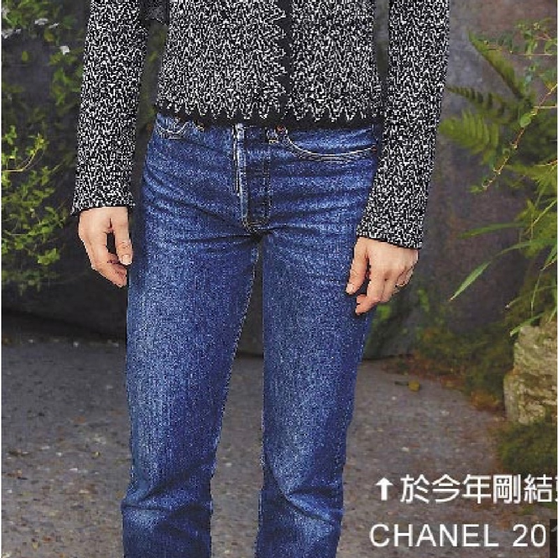 香奈兒 Chanel黑白斜紋羊毛混紡獅子雙C紐扣 外套與裙子（整套出售）-39
