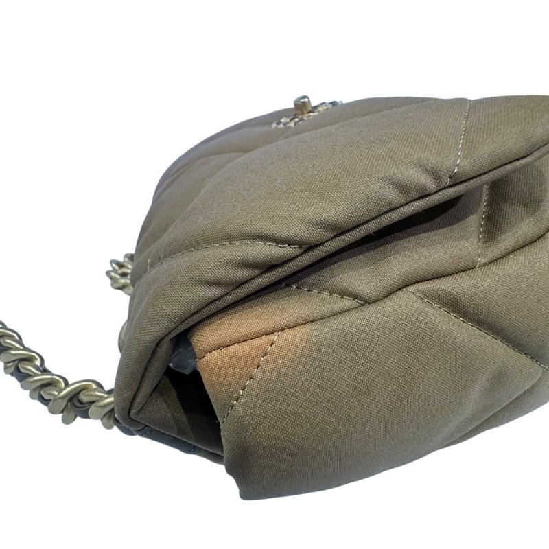 【美收精品】CHANEL 茶色19 中號 4-496-6