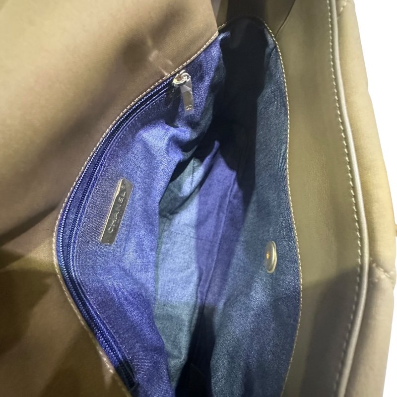 【美收精品】CHANEL 茶色19 中號 4-496-13