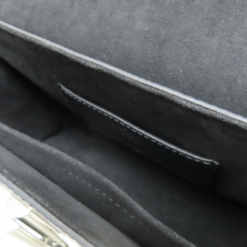 黑色 Epi 水波紋 牛皮 Twist MM 手提包【LOUIS VUITTON】 M56131-5