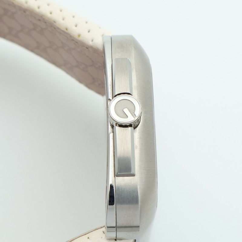 GUCCI Coupe Watch YA131303-6