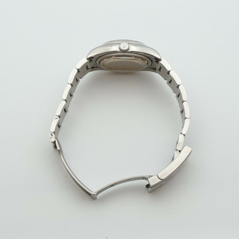 ROLEX Oyster Perpetual 116000-5