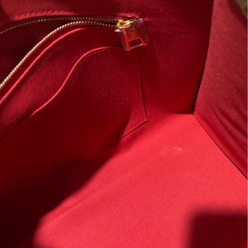 LV OnTheGo MM 雙色字紋手提包（晶片款）-19