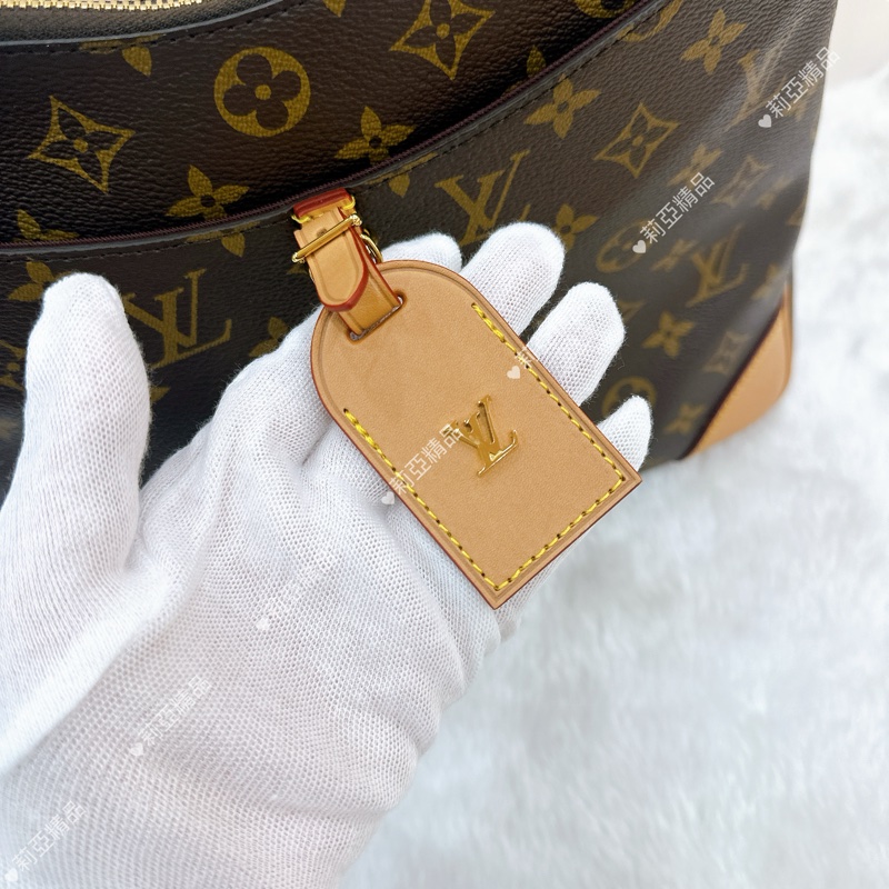 莉亞精品♡ LV Odeon MM 二手美包-10
