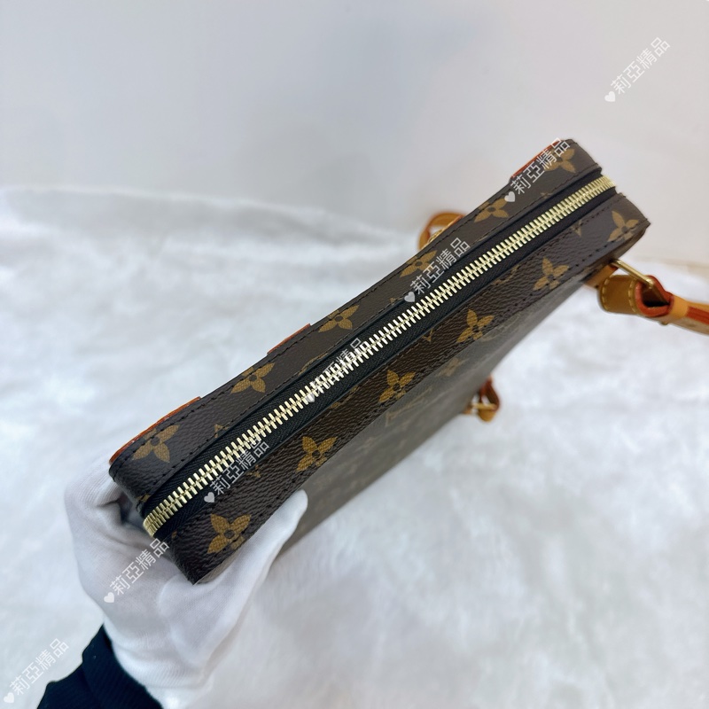 莉亞精品♡ LV 絕版限量 soft trunk 二手美包-4