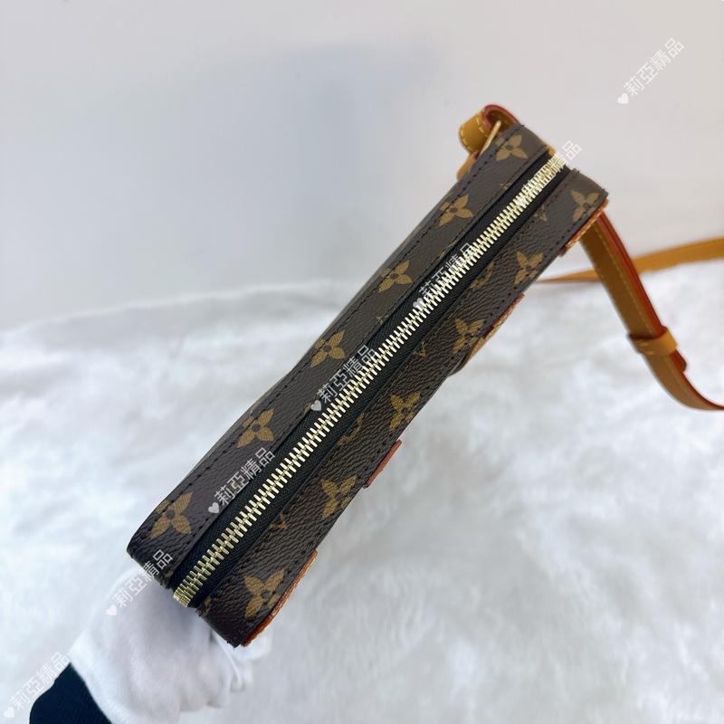 莉亞精品♡ LV 絕版限量 soft trunk 二手美包-5