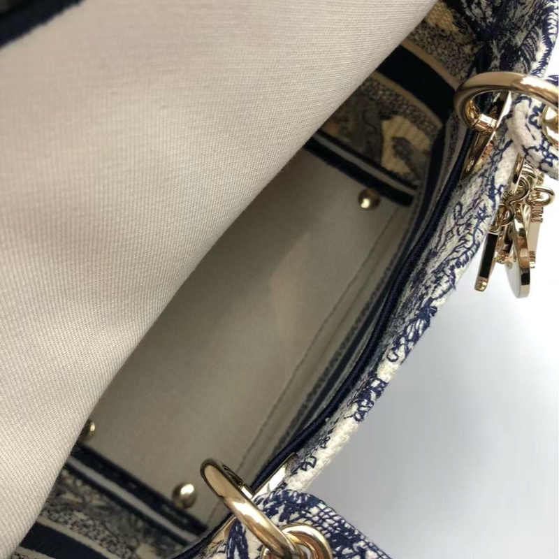 Dior迪奥戴妃五格包-6