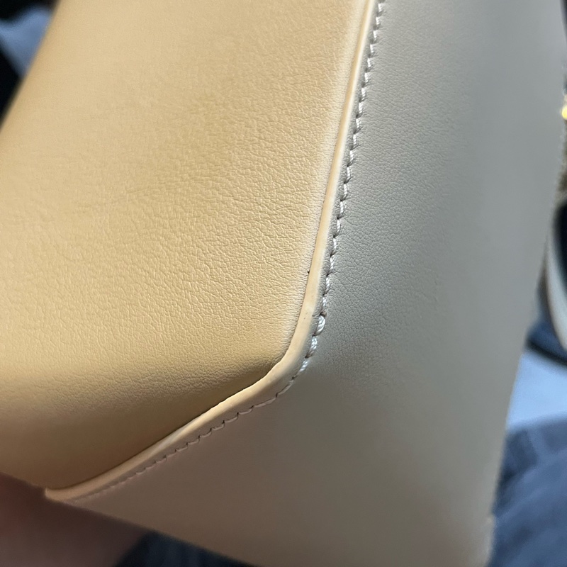 羅意威/Loewe 手袋 牛皮革材質，尺寸16.5*10.5*24cm，-9