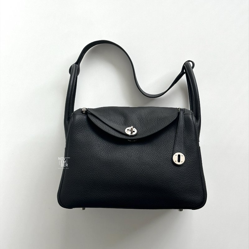 閒置新✨ Hermès 愛馬仕 Lindy 30 黑色銀釦-1