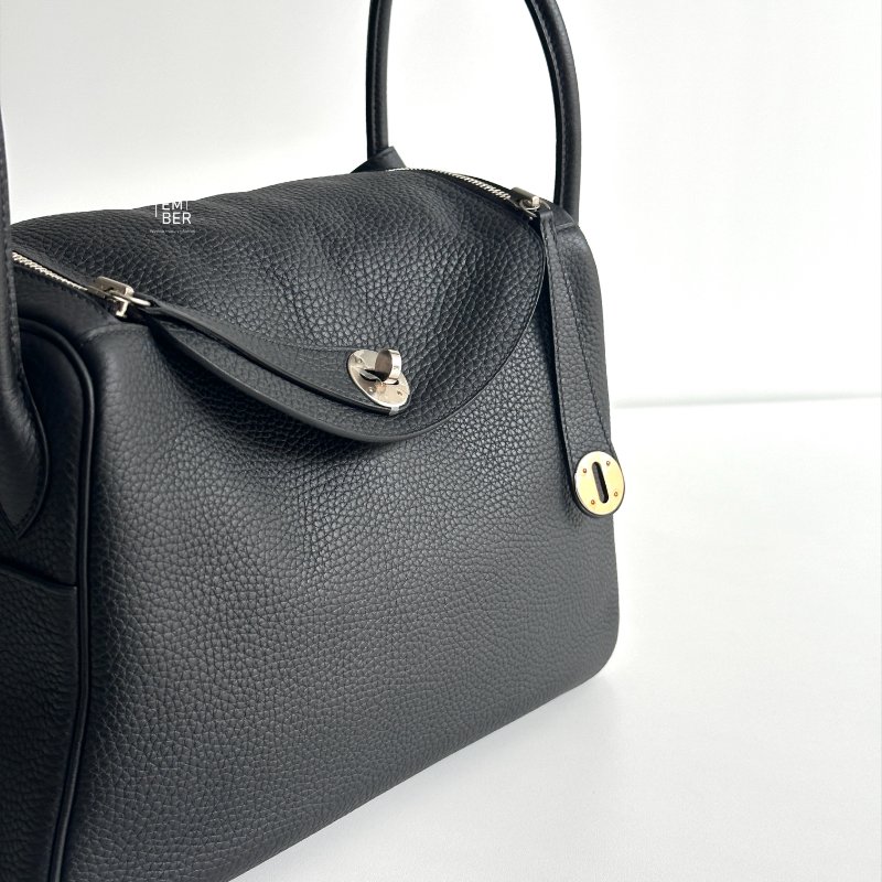 閒置新✨ Hermès 愛馬仕 Lindy 30 黑色銀釦-3