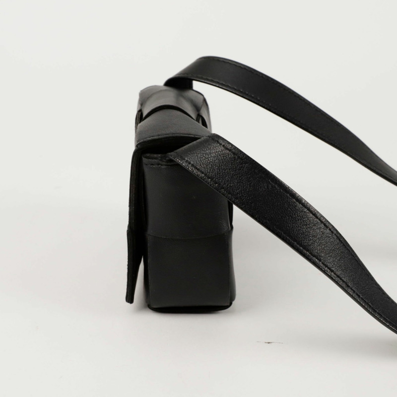 BOTTEGA VENETA 糖果磁帶迷你肩斜背包 666688-2