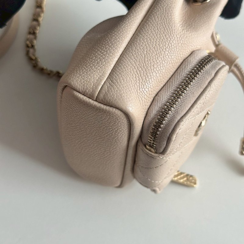 98🫰🏻Chanel 奶茶mini鍊條小水桶-11