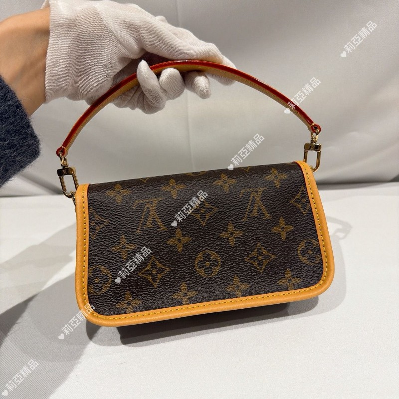 莉亞精品♡LV Diane nano法棍包 近新美包-8